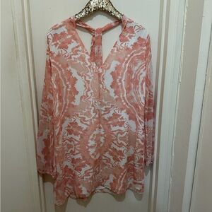 BCBGeneration Pink and White Tie Front Blouse